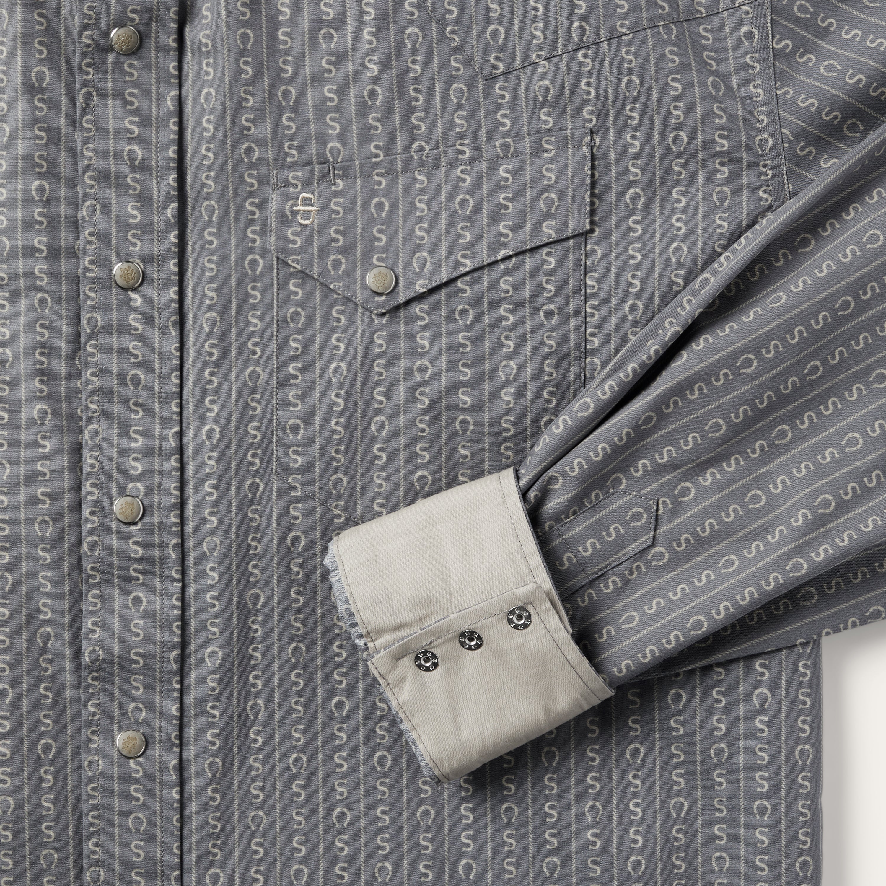 Horseshoe Stripe Print Shirt - Image 5