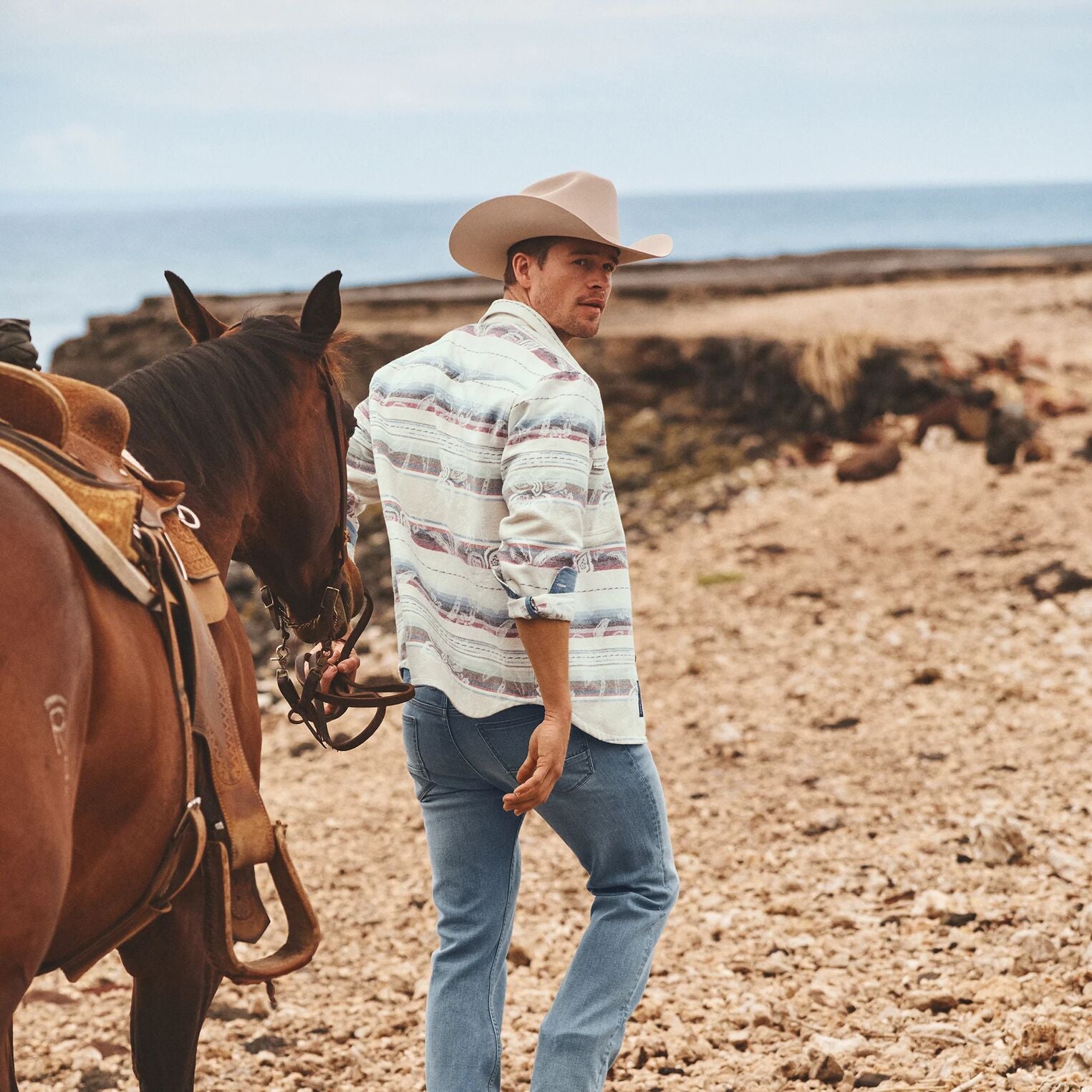 Tommy Bahama x Stetson Peco Palms Jacquard Shirt Jacket - Image 3