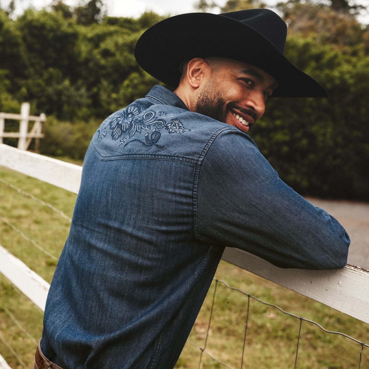 Tommy Bahama x Stetson Calypso Cowboy Long-Sleeve Shirt - Image 3
